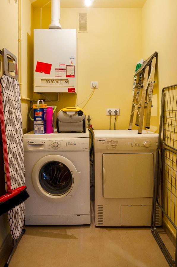 Devesa Park Apartment With Private Parking ジローナ エクステリア 写真